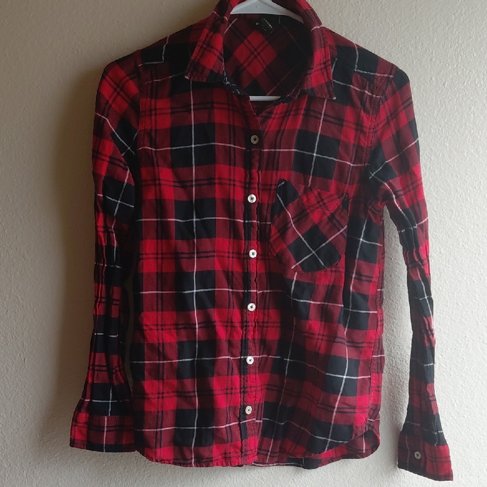 Forever 21 Red and Black Plaid Shirt